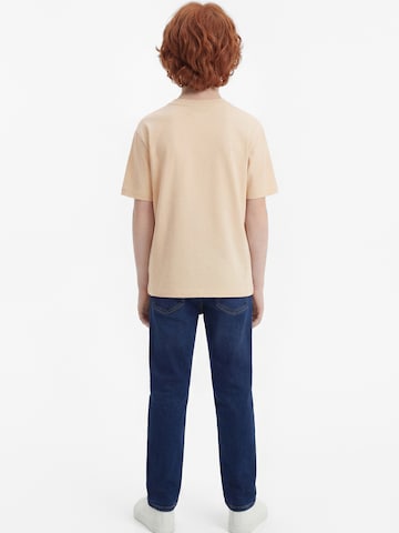 Tricou de la Calvin Klein Jeans pe bej