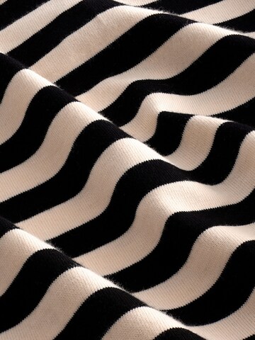 Next Shirt in Beige