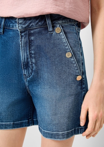 QS Regular Shorts in Blau