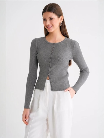 Cardigan MixRay en gris
