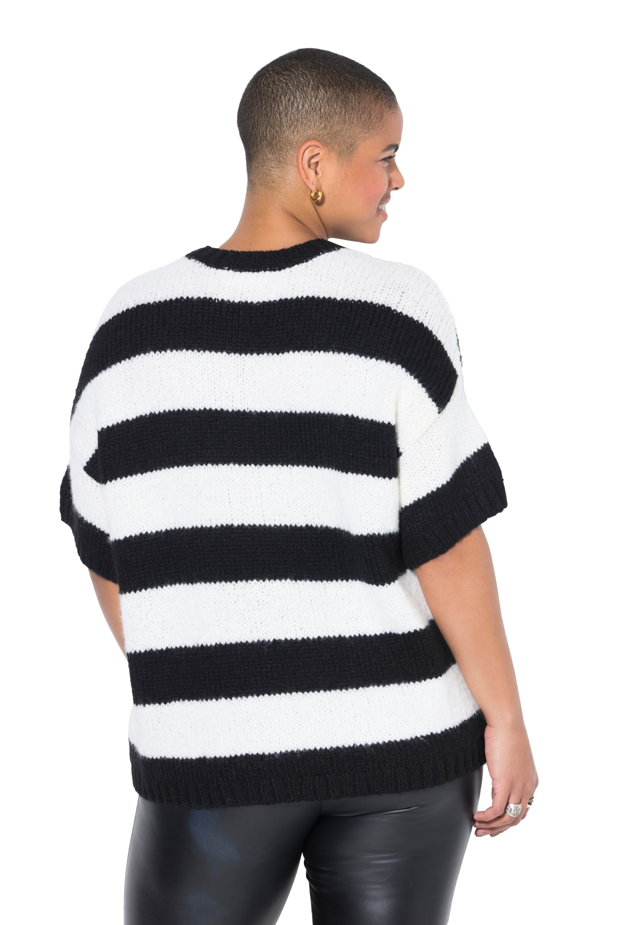 Studio Untold Pullover in Schwarz