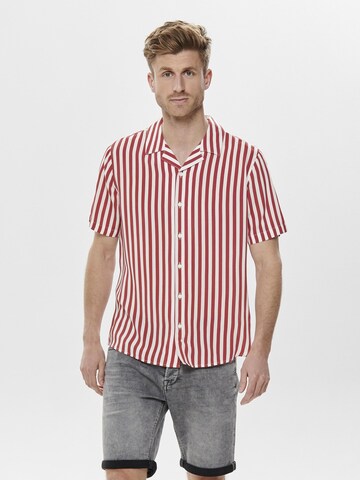 Only & Sons Comfort fit Button Up Shirt 'Wayne' in Red: front