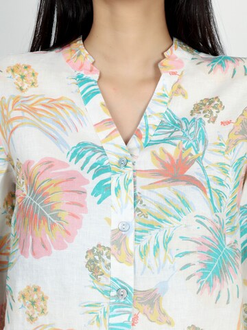 VICCI Germany Lässige Bluse, gerader Schnitt, Seitenschlitze, Model trägt Größe 36 in Mischfarben