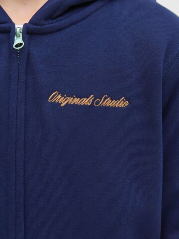 Veste de survêtement Jack & Jones Junior en bleu