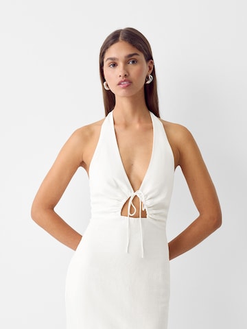 Robe Bershka en blanc