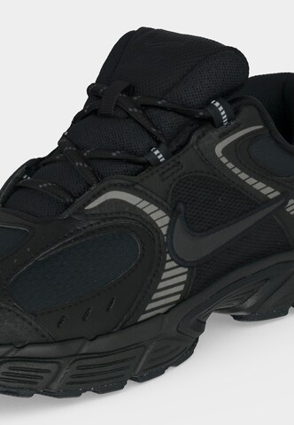 Baskets 'V5 RNR' Nike Sportswear en noir