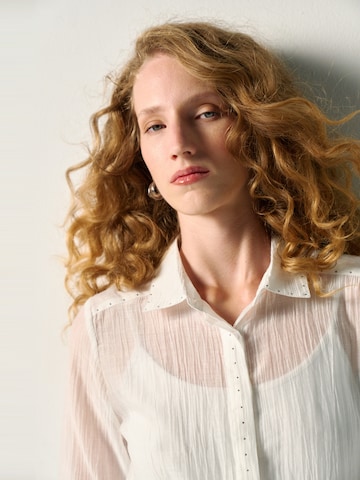 Camicia da donna di KOROSHI in bianco