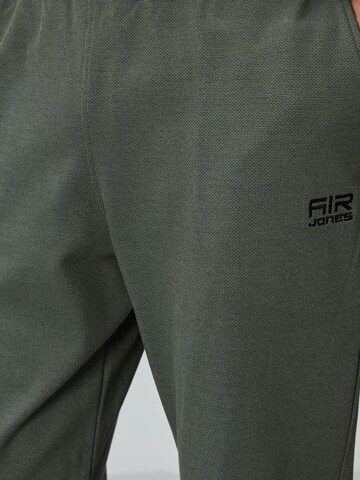 Survêtement 'Aktive Sets' Tommy Life en gris