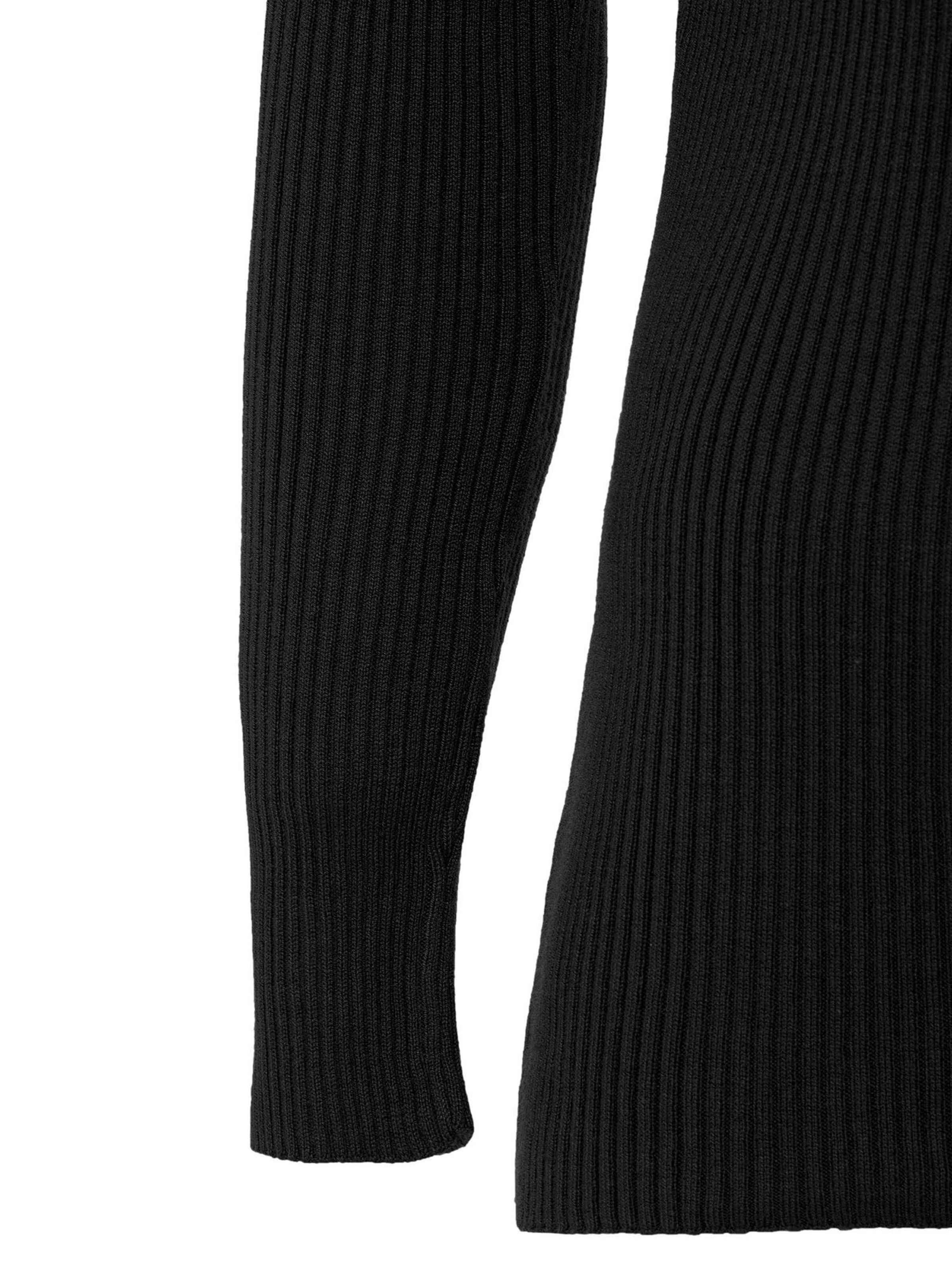 Jacey Quinn Pullover in Schwarz