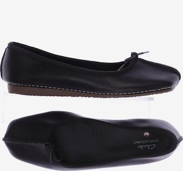 CLARKS Flats & Loafers in 35,5 in Black: front