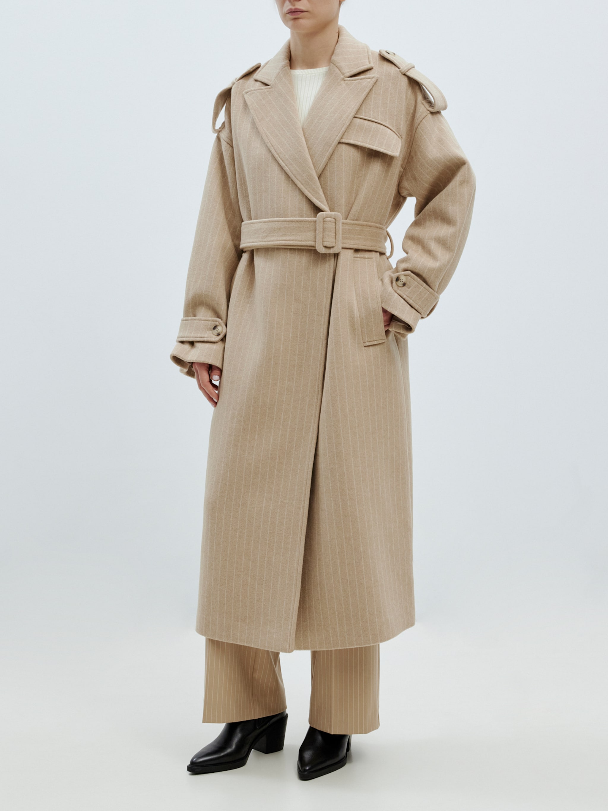 EDITED Producten Tussenmantel 'Eilika' Beige