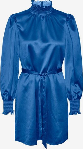 Vero Moda Curve Dress in Blue: front