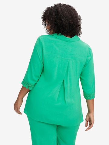 SHEEGO Blouse in Green