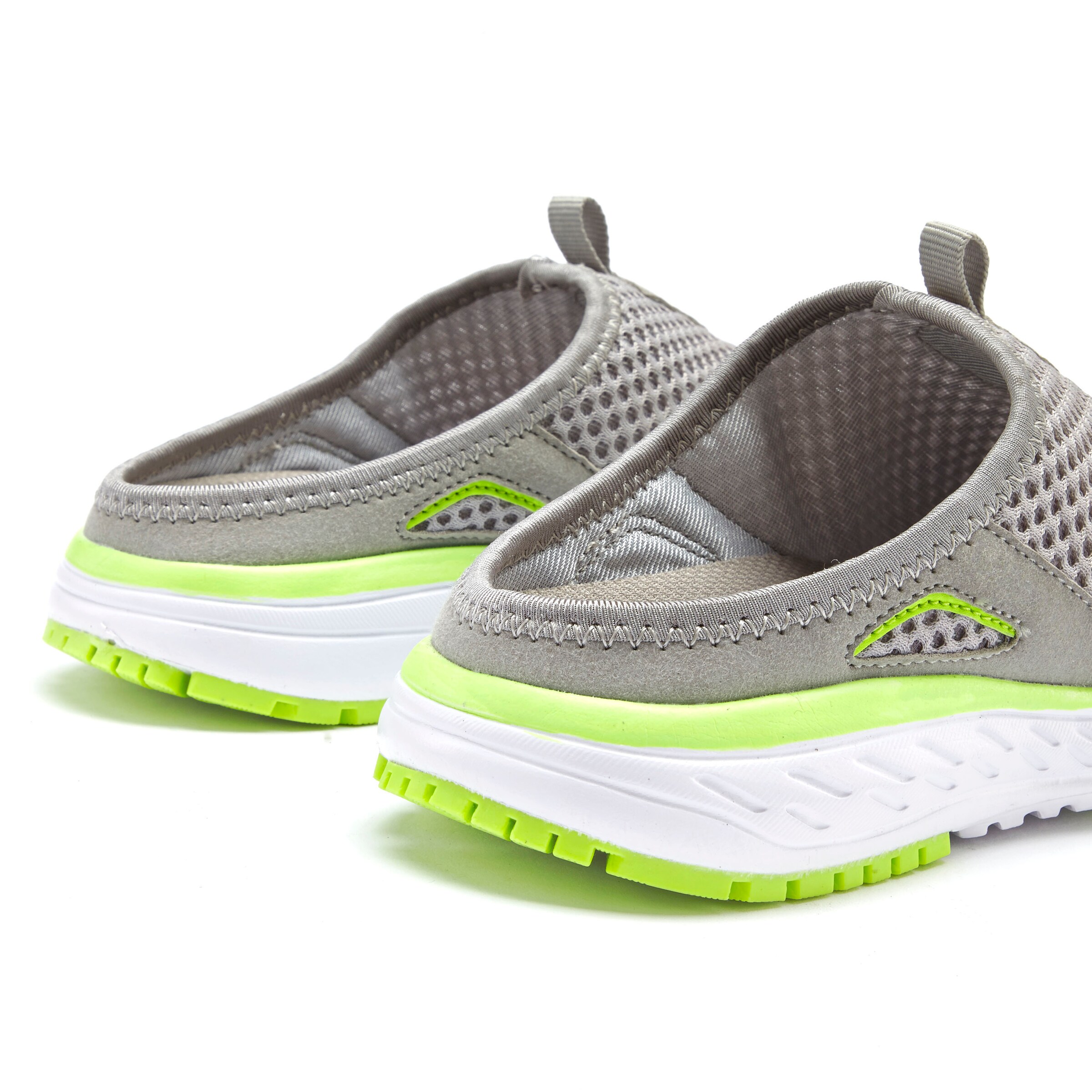 Authentic Le Jogger Clogs in Grey