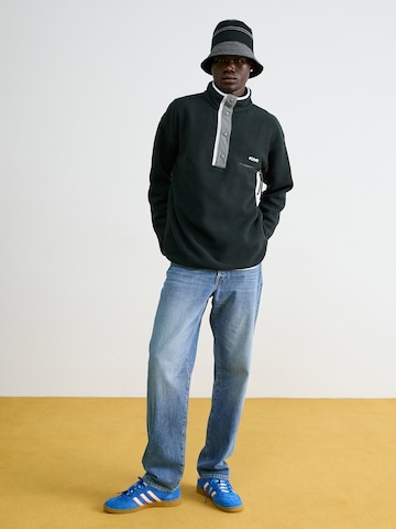 Pull-over de sport 'Helvetia II' COLUMBIA en noir