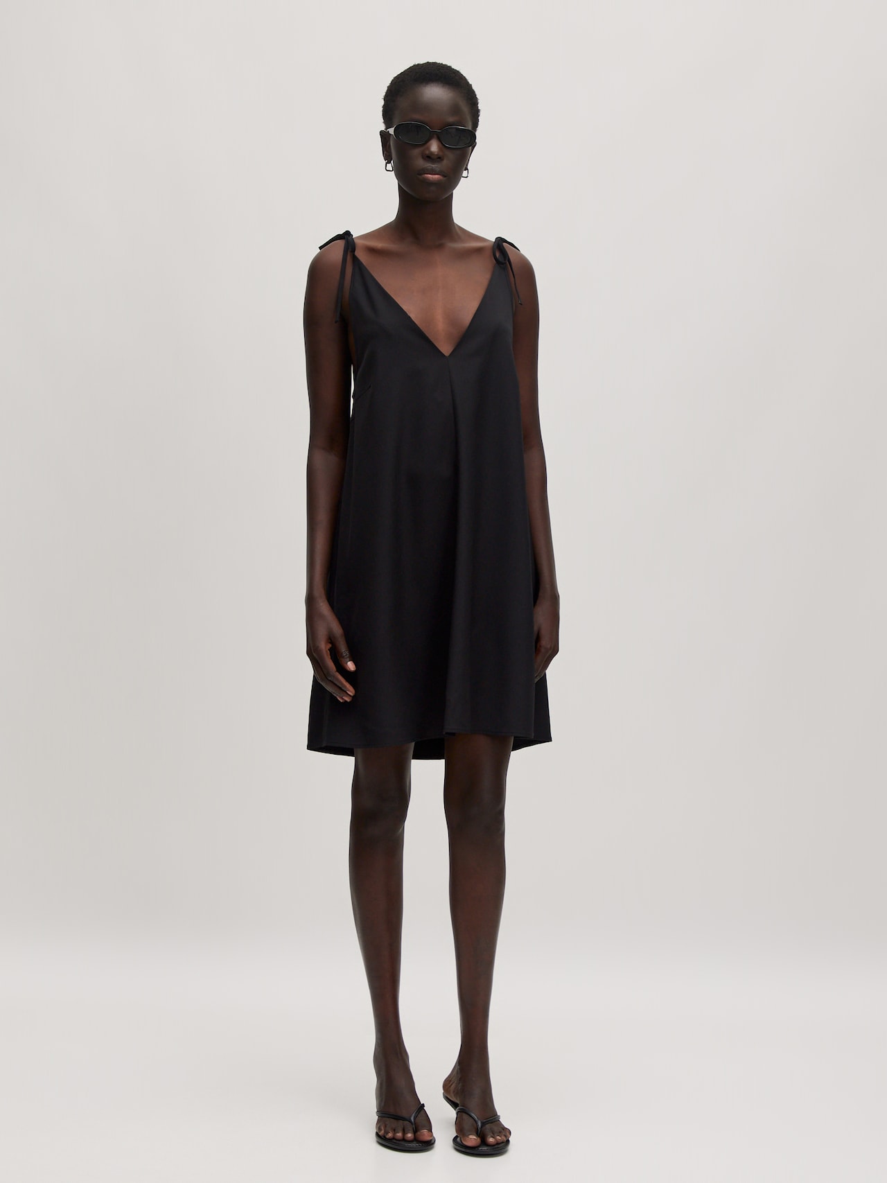 EDITED Produkte Kleid 'Nadia' schwarz