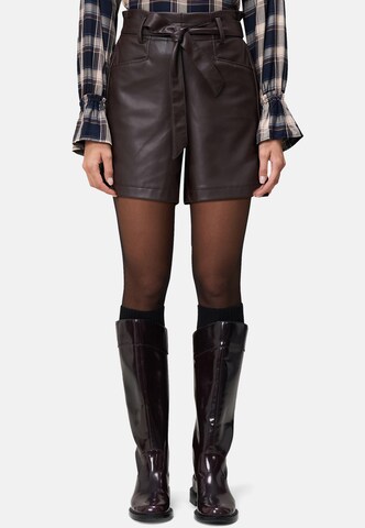 zero Skinny Broek in Bruin: voorkant