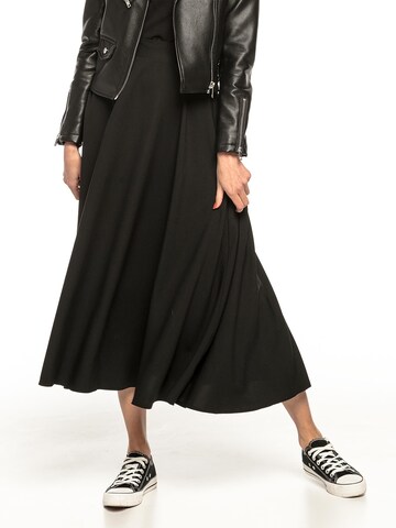 TESSITA Skirt in Black: front