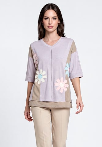 T-shirt Usha en marron : devant