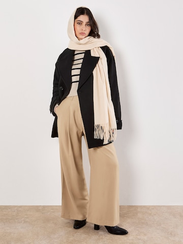 Apricot - Chaqueta tradicional ' ' en negro