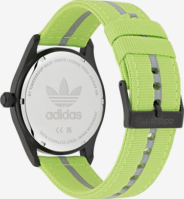 Montre à affichage analogique ' CODE FOUR ' ADIDAS ORIGINALS en vert