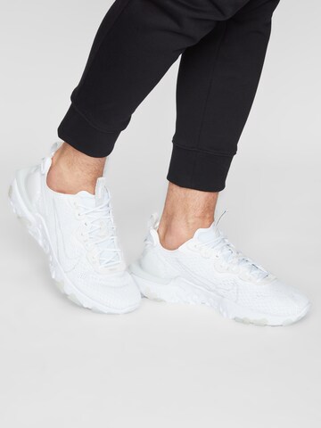 Nike Sportswear Platform trainers 'React Vision' in White: front