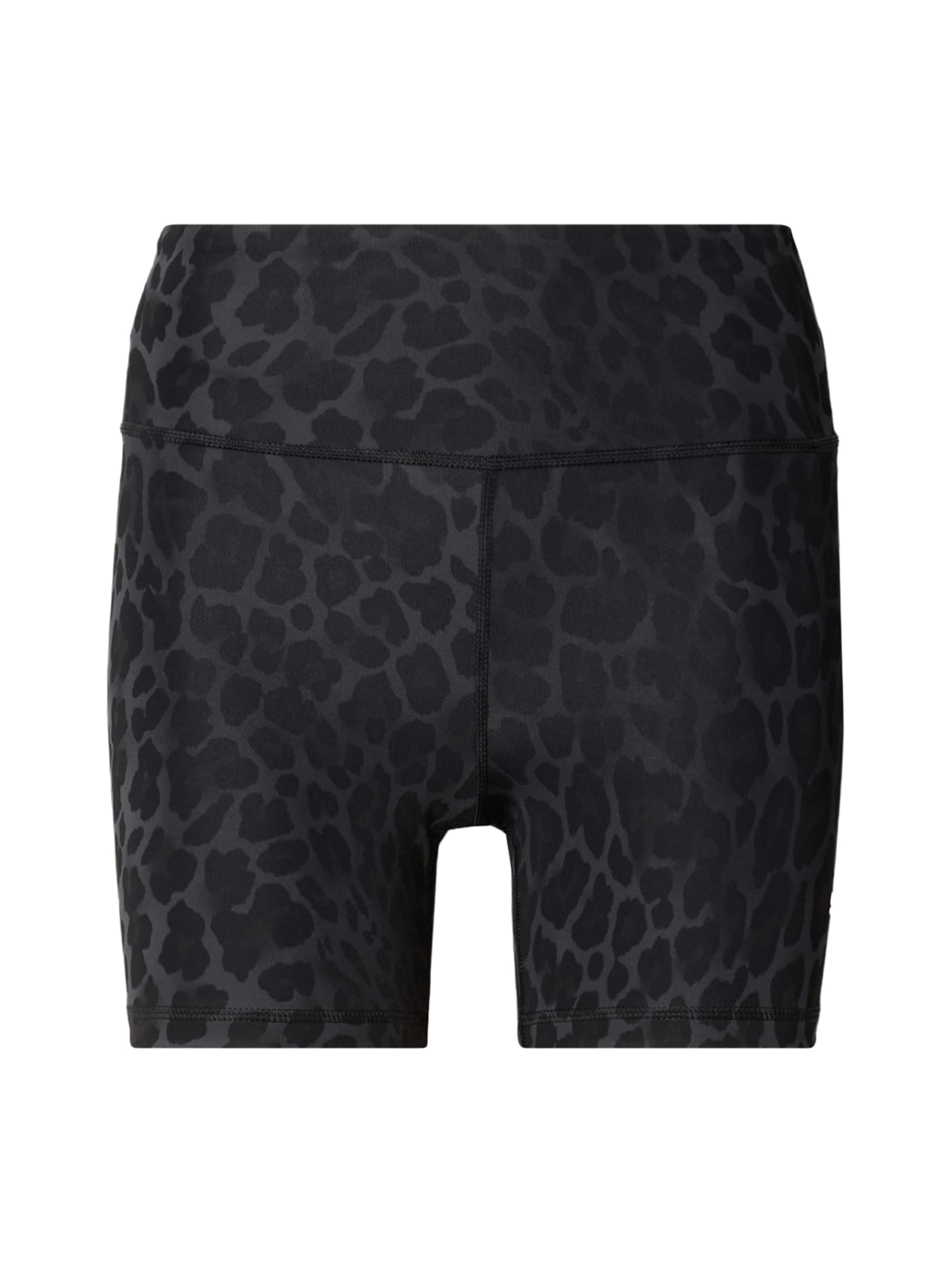 PUMA Workout Pants 'TAD Essential' in Black: front