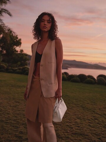 LANCASTER Paris Handbag 'Lancaster Sac à main Aimantée S Ida Double Ecru - In - Beige' in Beige