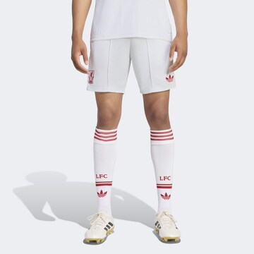 regular Pantaloni sportivi 'FC Liverpool 26/27' di ADIDAS PERFORMANCE in bianco: frontale