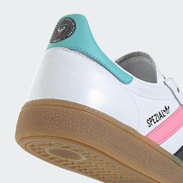Scarpa sportiva 'FC Liverpool Handball Spezial' di ADIDAS PERFORMANCE in bianco