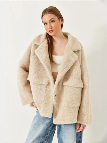 Cappotto invernale di Bianco Lucci in beige
