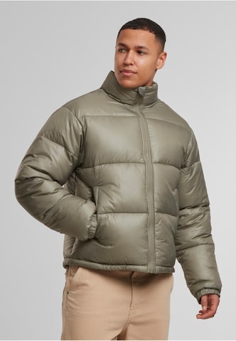 Urban Classics Winter jacket in Green: front