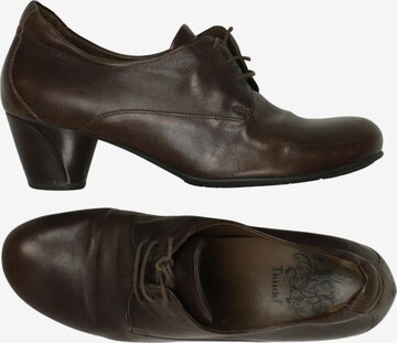 THINK! Flats & Loafers in 40 in Brown: front