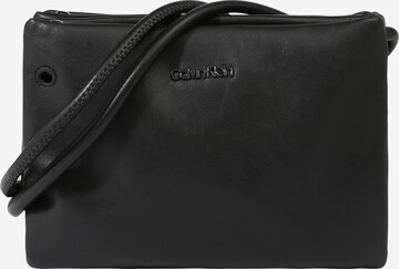 Sac à bandoulière Calvin Klein en noir : devant