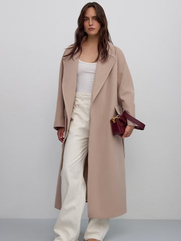 Estro Vinterkappa '465' i beige