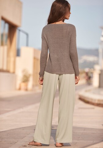 LASCANA Wide leg Pleated Pants in Beige