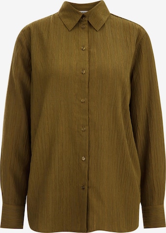 WE Fashion Blouse in Green: front