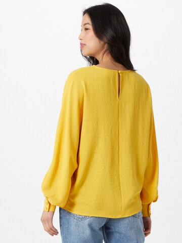 VILA - Blusa 'RASHA' en amarillo