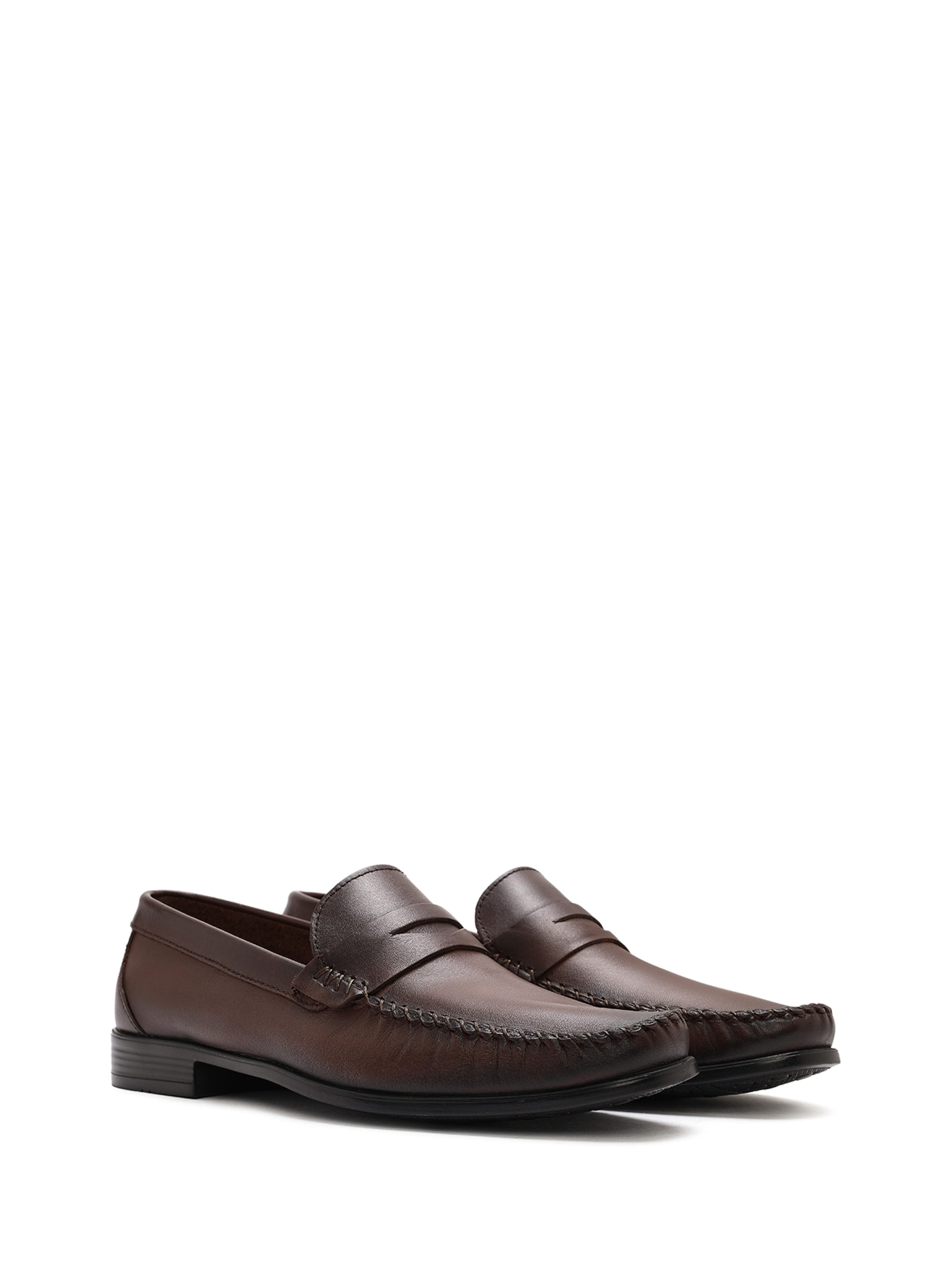 Derimod - Mocasines en marrón