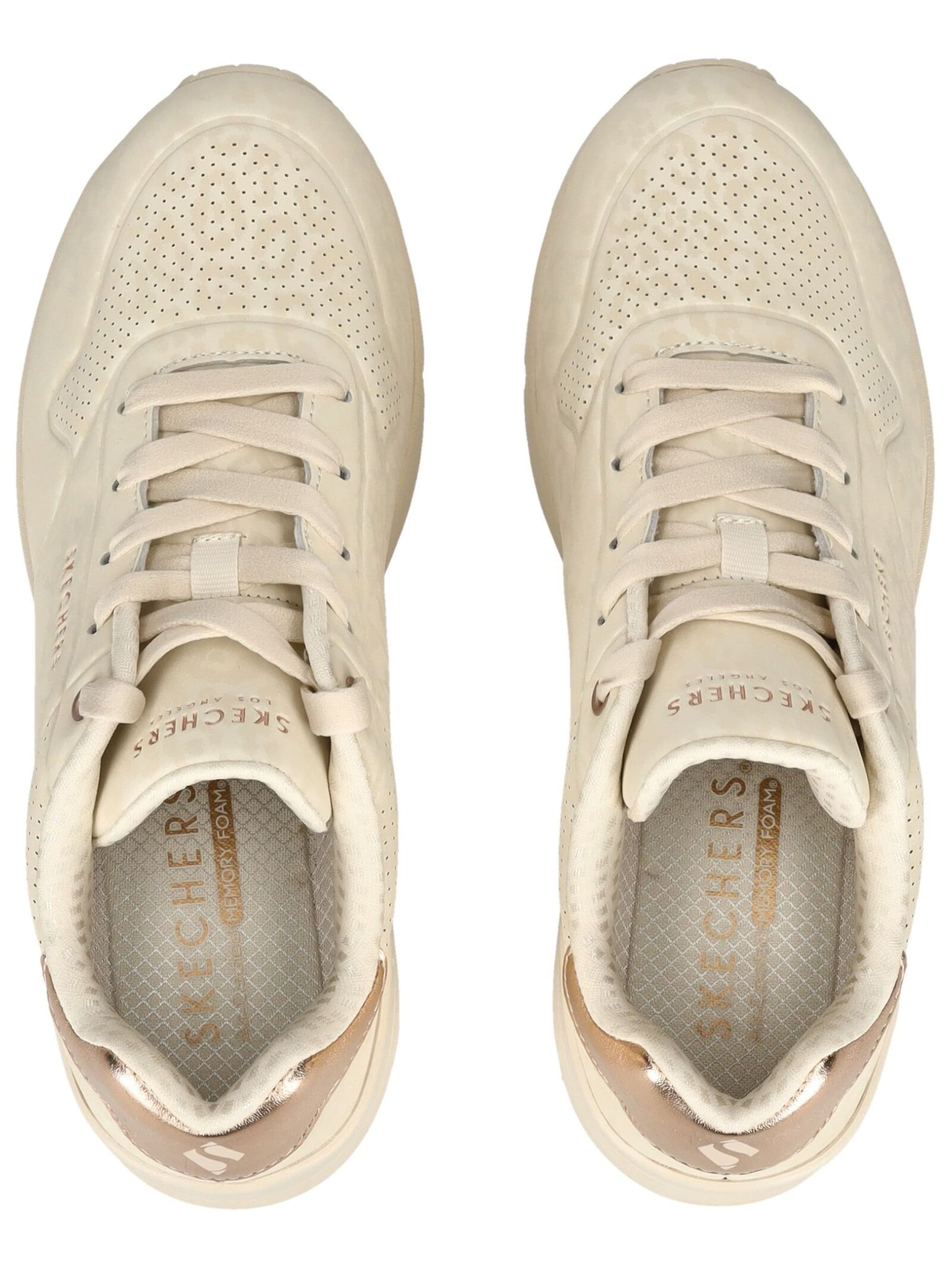 Baskets basses SKECHERS en blanc