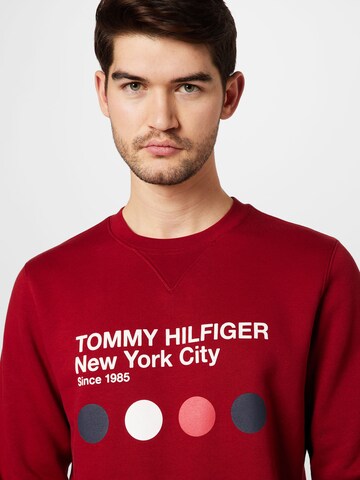 Sweat-shirt 'METRO' TOMMY HILFIGER en rouge