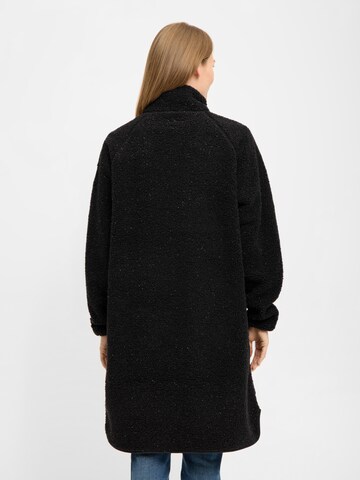 Derbe Fleece Jacket in Black