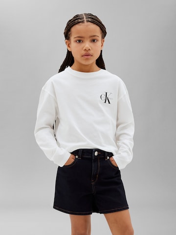 T-Shirt Calvin Klein Jeans en blanc : devant