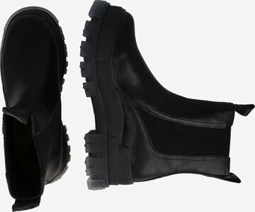 BUFFALO Chelsea Boot 'Aspha' in Schwarz