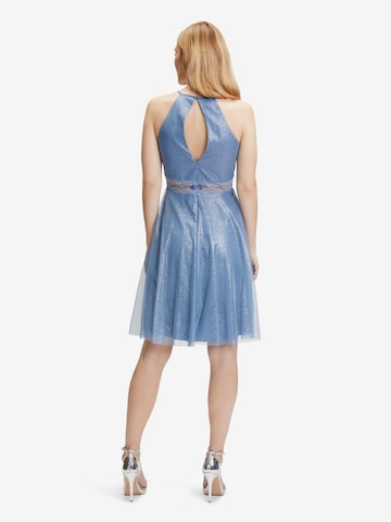 Robe de cocktail Vera Mont en bleu