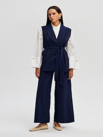 Touche Prive Broekpak in Blauw: voorkant