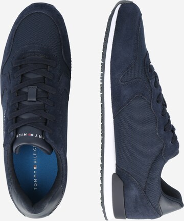 Sneaker low de la TOMMY HILFIGER pe albastru