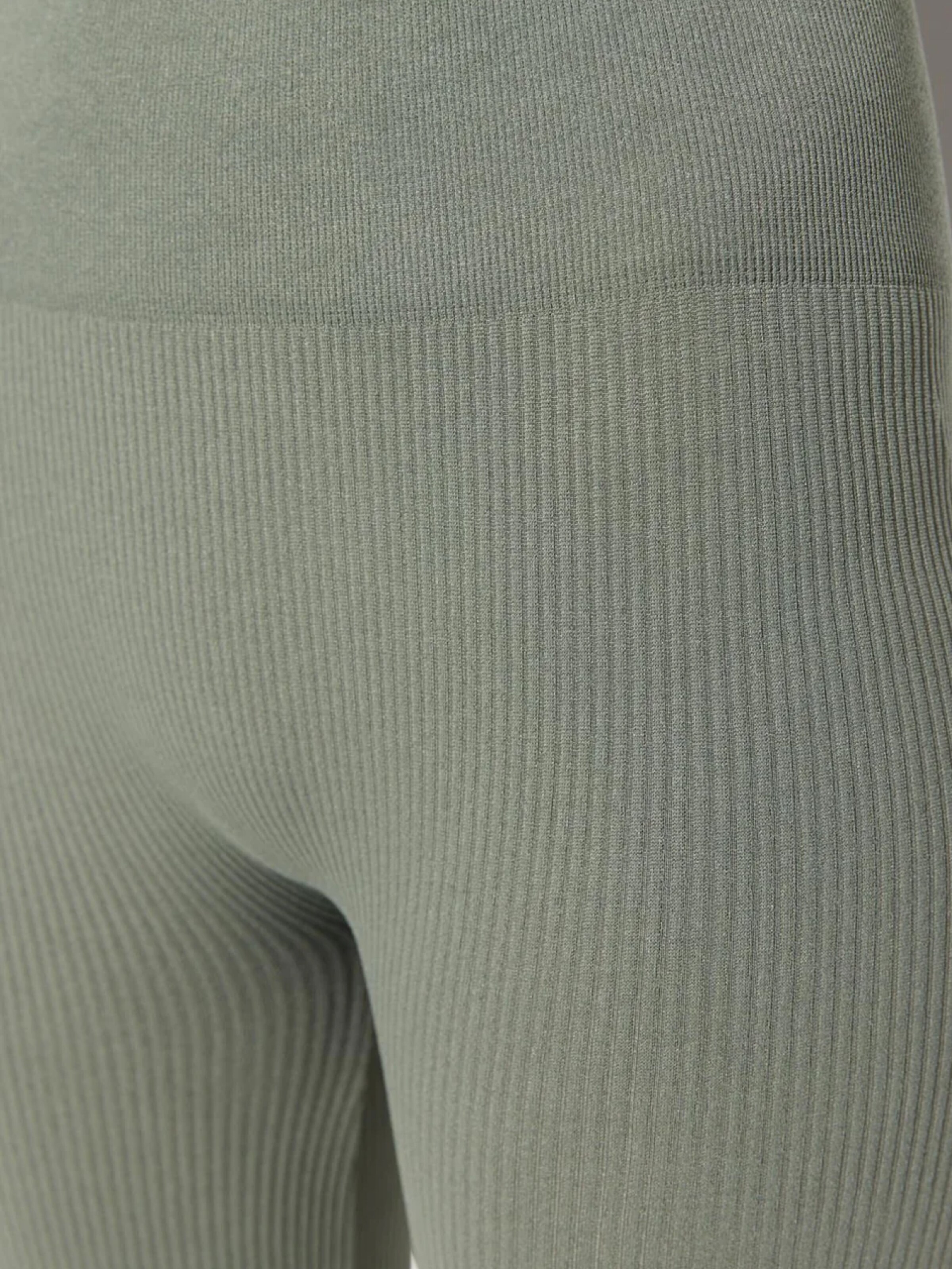 No Matter What Skinny Leggings in Grün