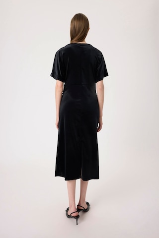 SOAKED IN LUXURY Dress 'SLVelera' in Black
