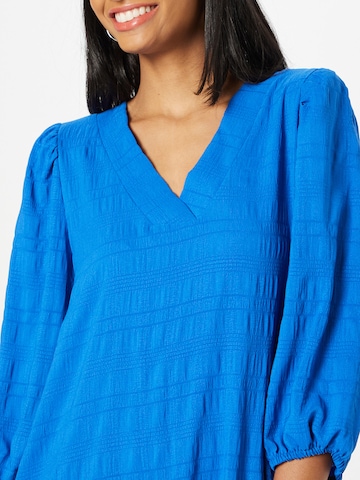 Robe 'Jolena' b.young en bleu